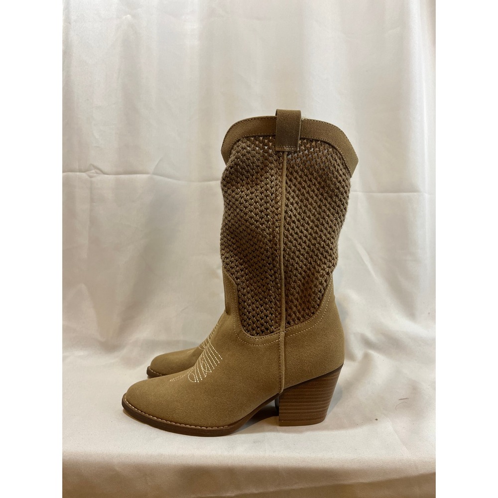 Universal Thread Womens Tan Crochet Knit Western Cowboy Boots Size 7.5 NEW